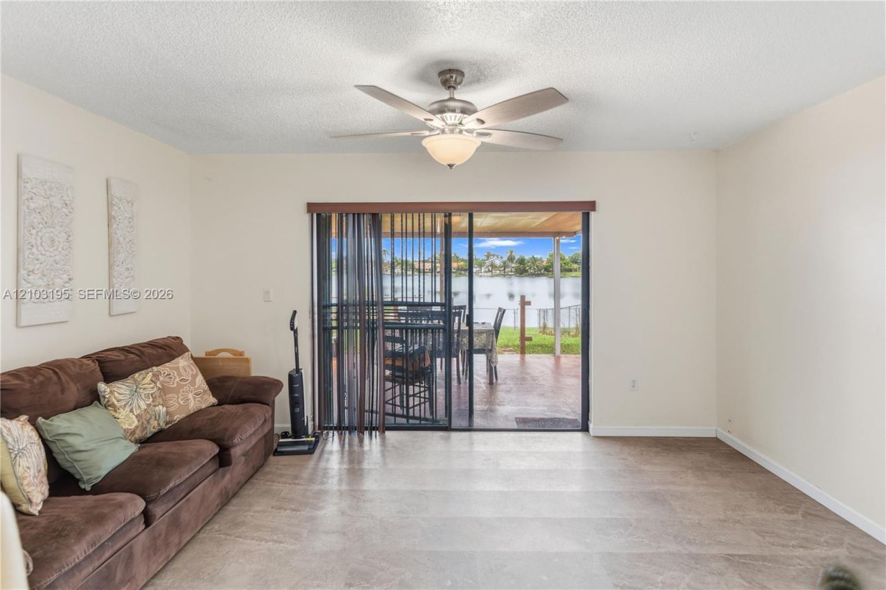 14337 SW 45th Ter , Miami, FL 33175 Photo