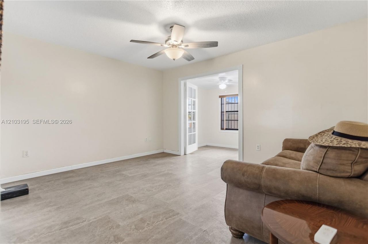14337 SW 45th Ter , Miami, FL 33175 Photo