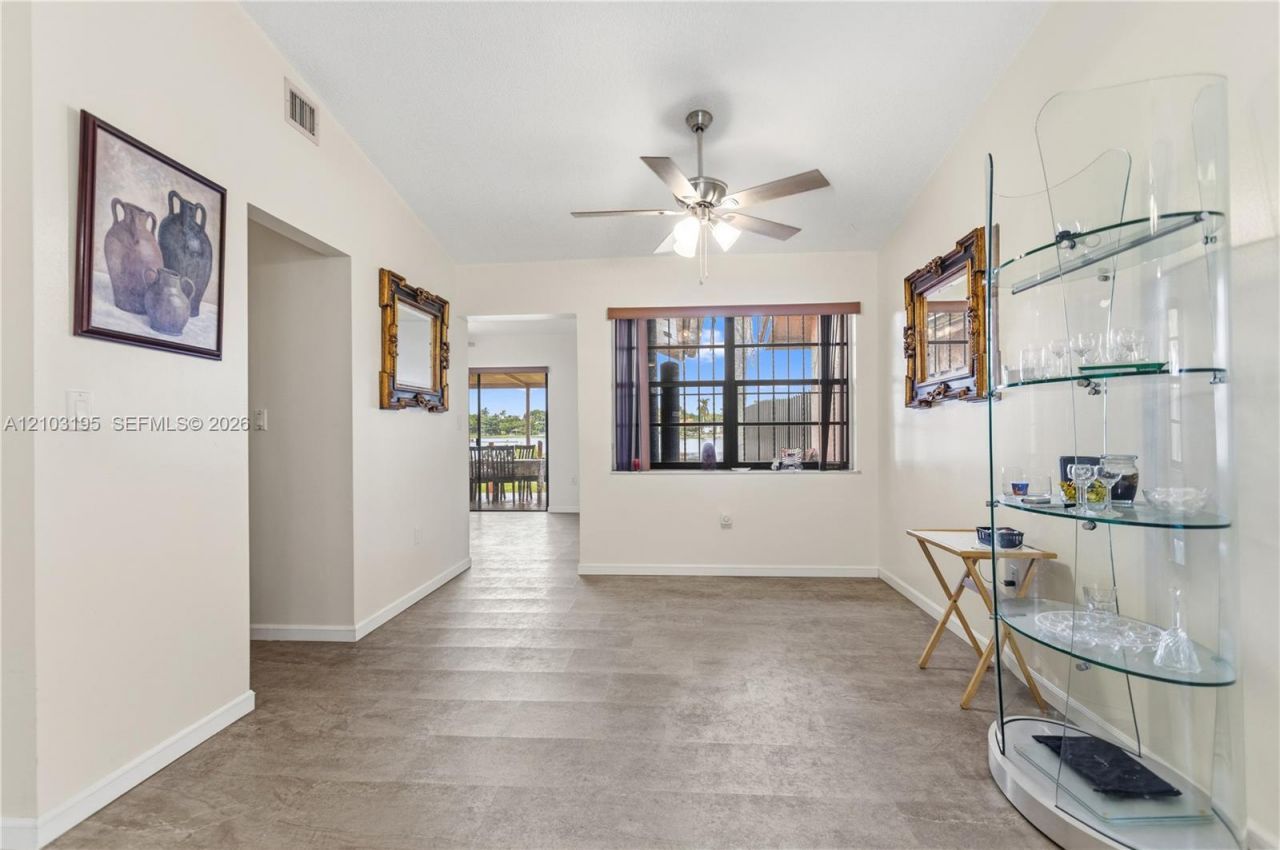 14337 SW 45th Ter , Miami, FL 33175 Photo