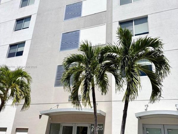 2425 SW 22nd Ter , Unit 505, Miami, FL 33145