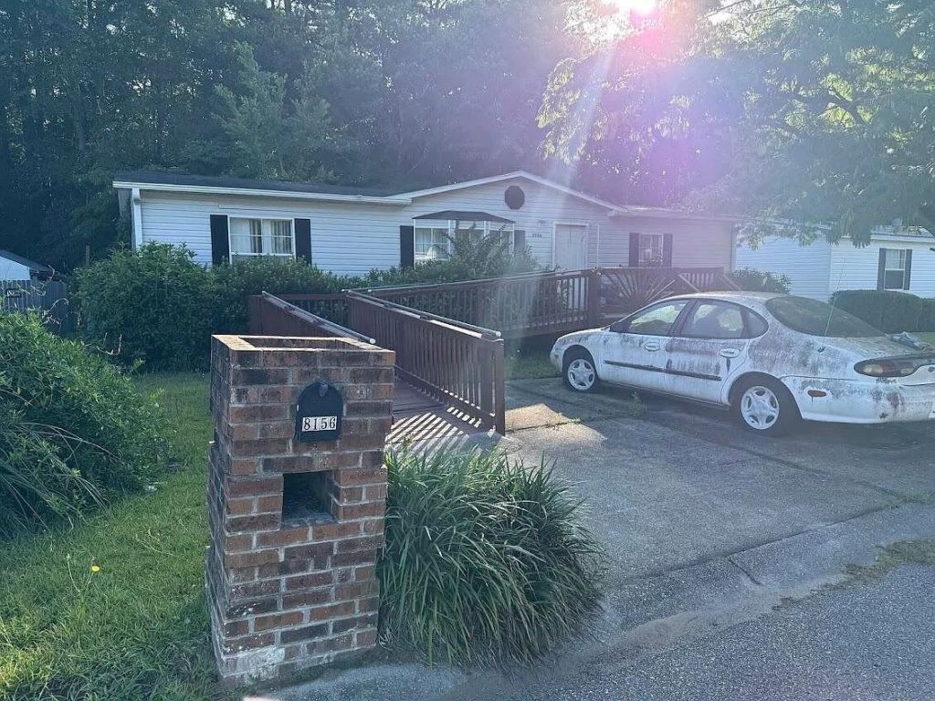 8156 Woodland Dr.  Photo 2