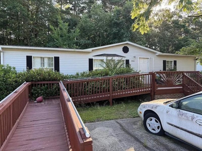8156 Woodland Dr.  Photo 4