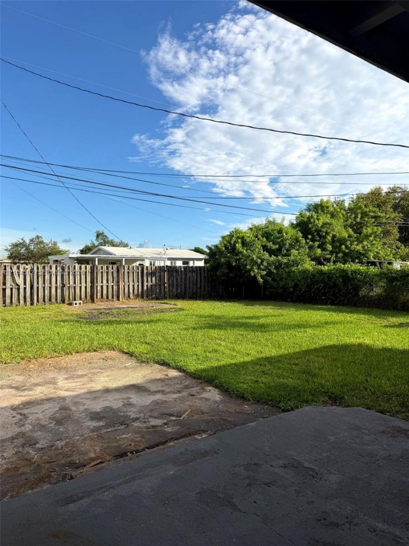 9981 Jamaica Dr, Cutler Bay, FL 33189 Photo