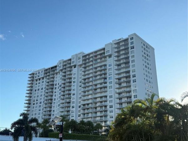 2801 NE 183rd St, Unit 308W, Aventura, FL 33160