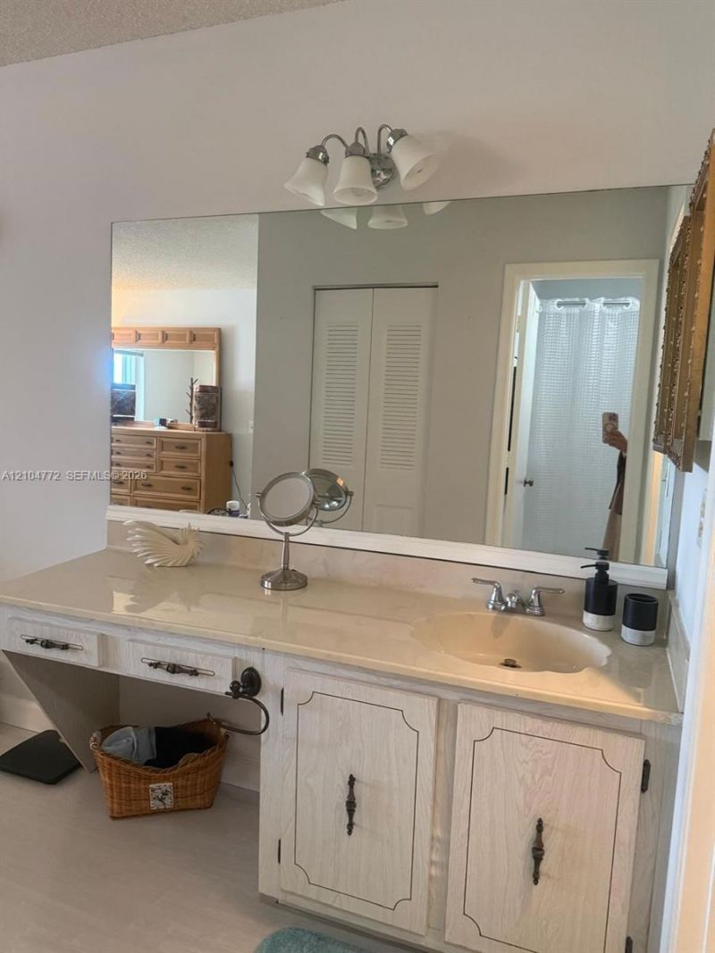 1421 NW 19th Ter , Unit 202, Delray Beach, FL 33445 Photo
