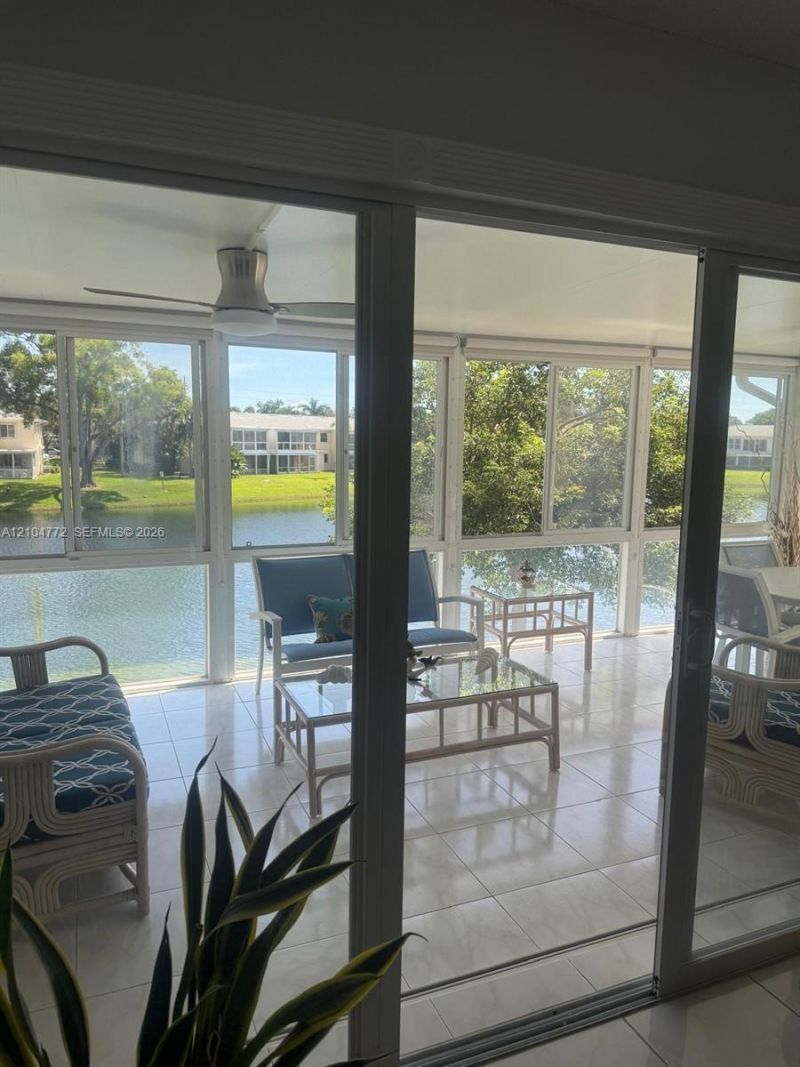1421 NW 19th Ter , Unit 202, Delray Beach, FL 33445 Photo