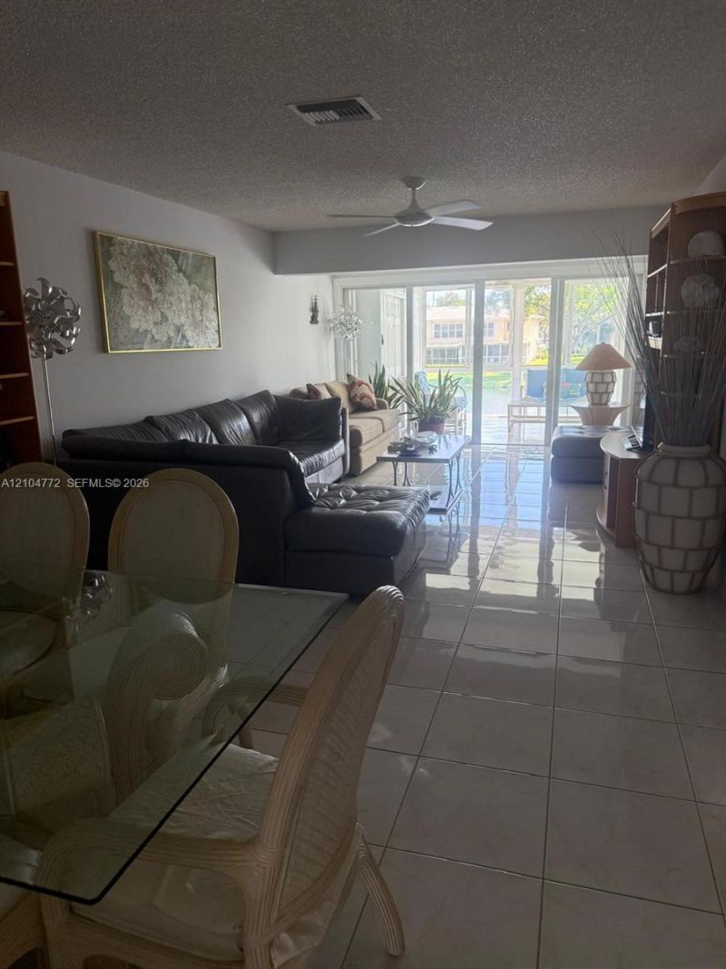1421 NW 19th Ter , Unit 202, Delray Beach, FL 33445 Photo