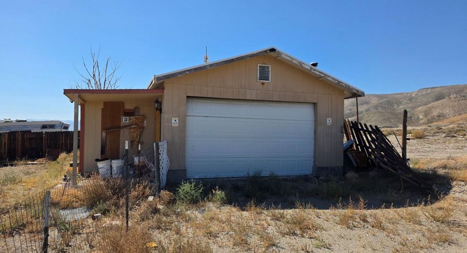 138 4th Avenue, Yerington, NV 89447 Photo