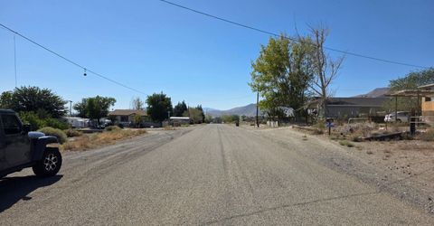 138 4th Avenue, Yerington, NV 89447 Photo