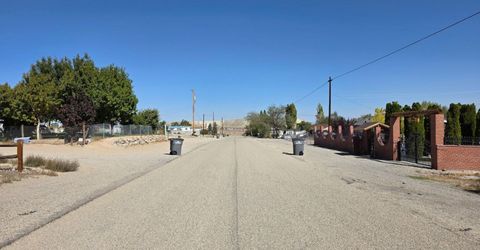 138 4th Avenue, Yerington, NV 89447 Photo