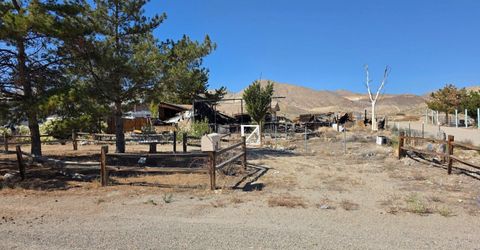 138 4th Avenue, Yerington, NV 89447 Photo