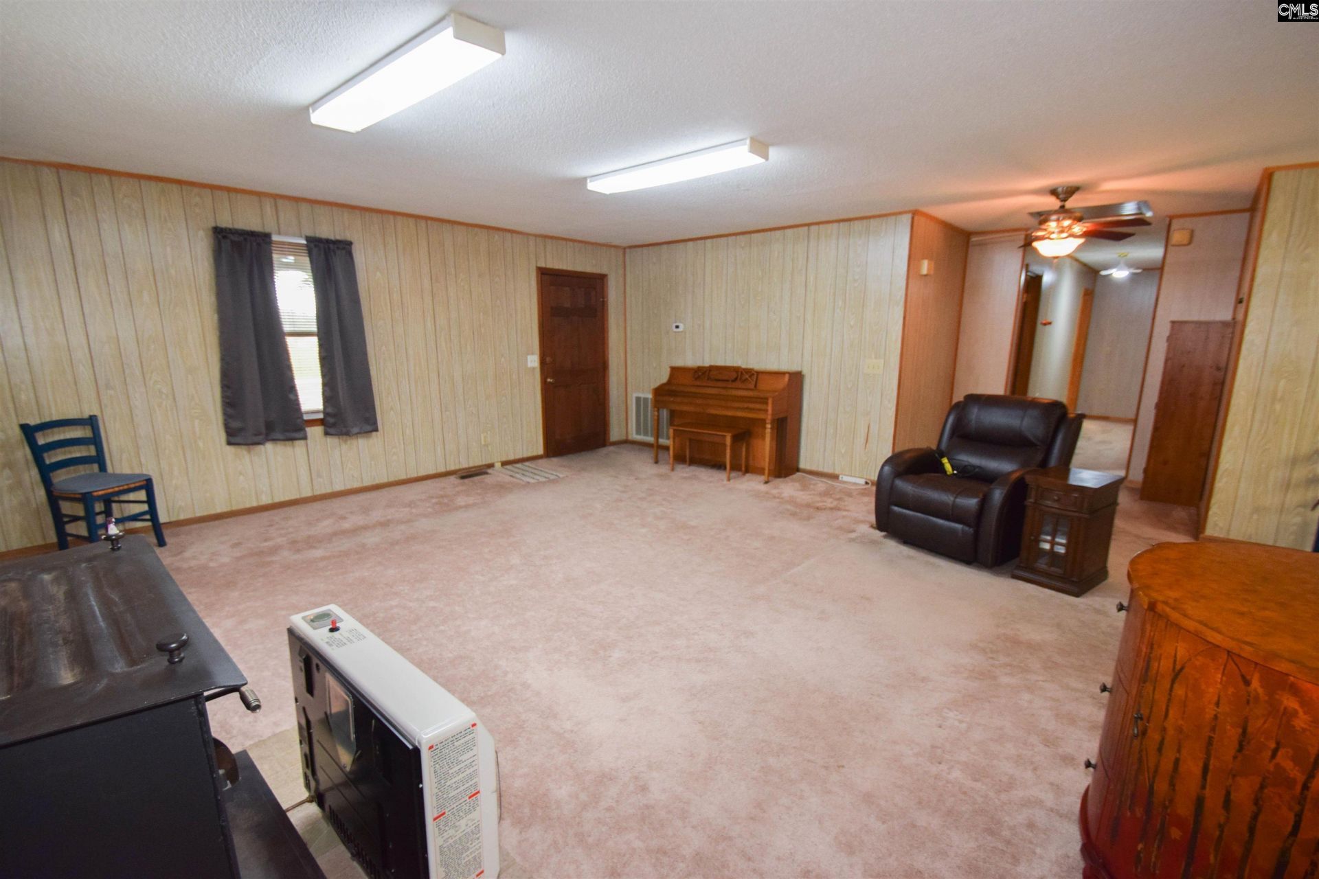 24 Langley Circle Photo 10