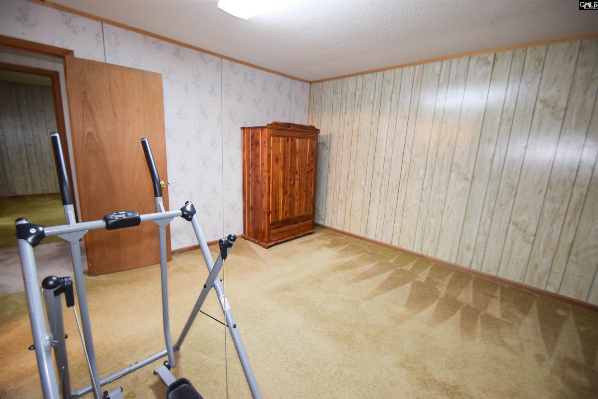 24 Langley Circle Photo 20