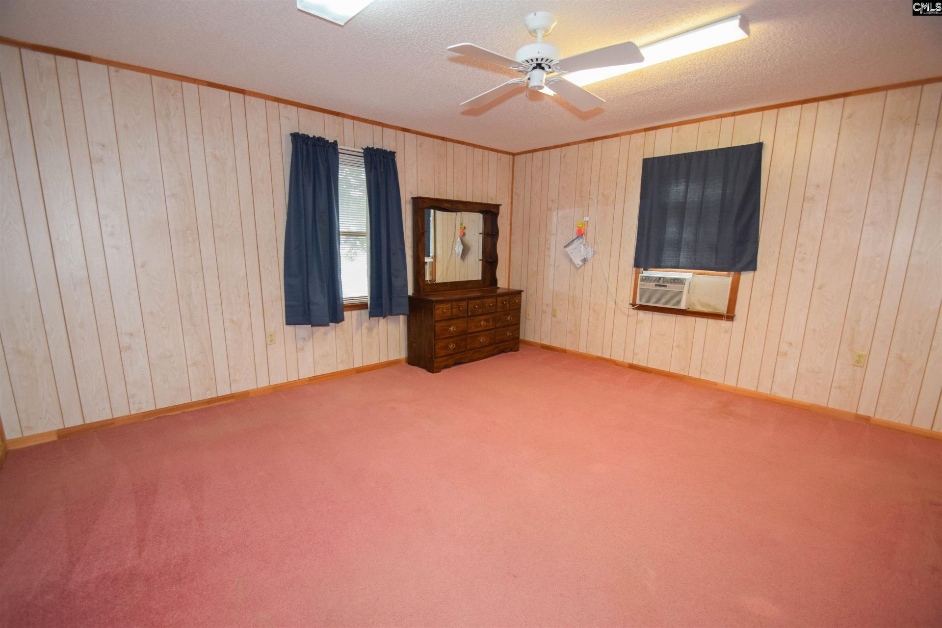 24 Langley Circle Photo 21