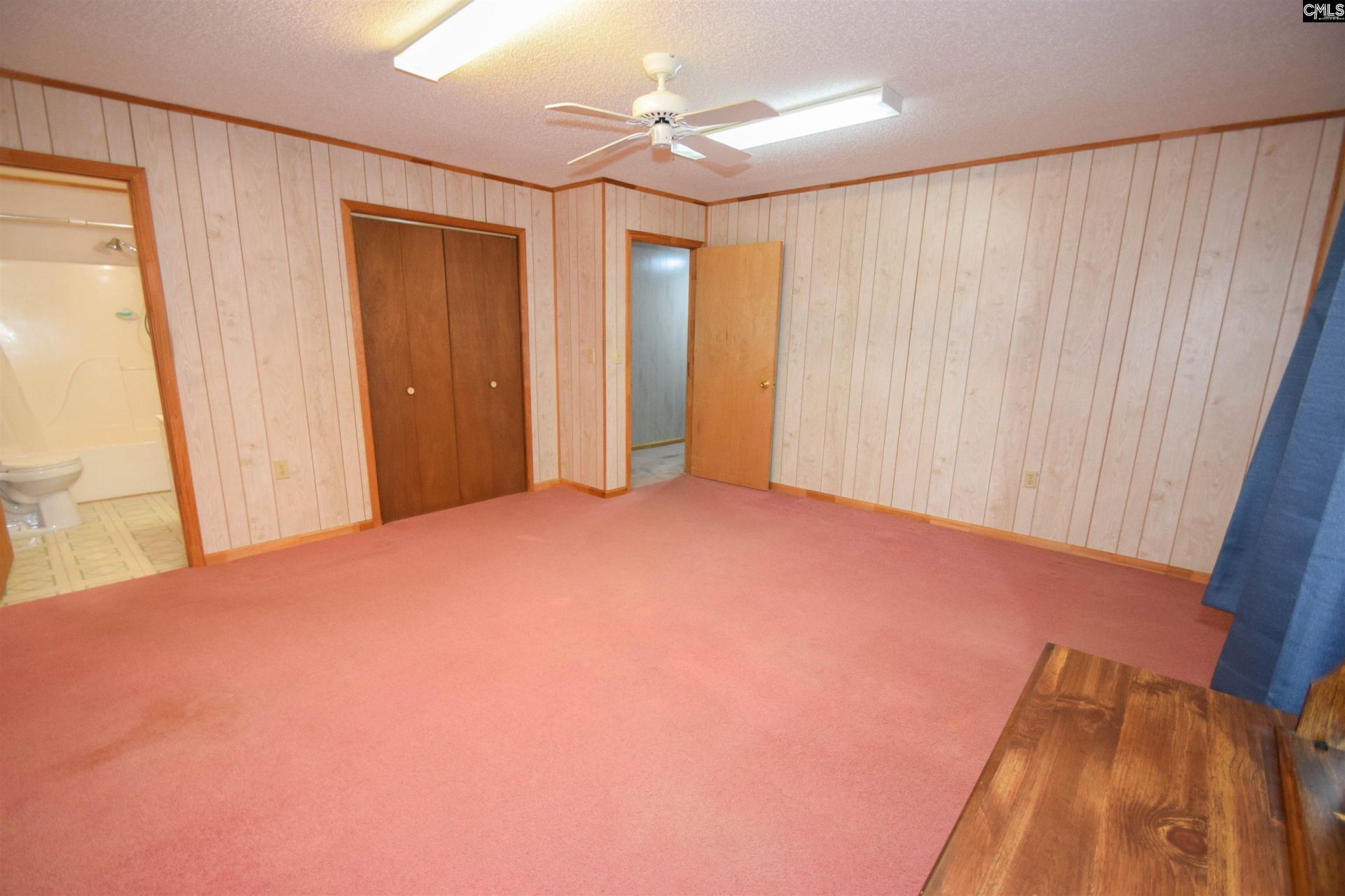 24 Langley Circle Photo 23
