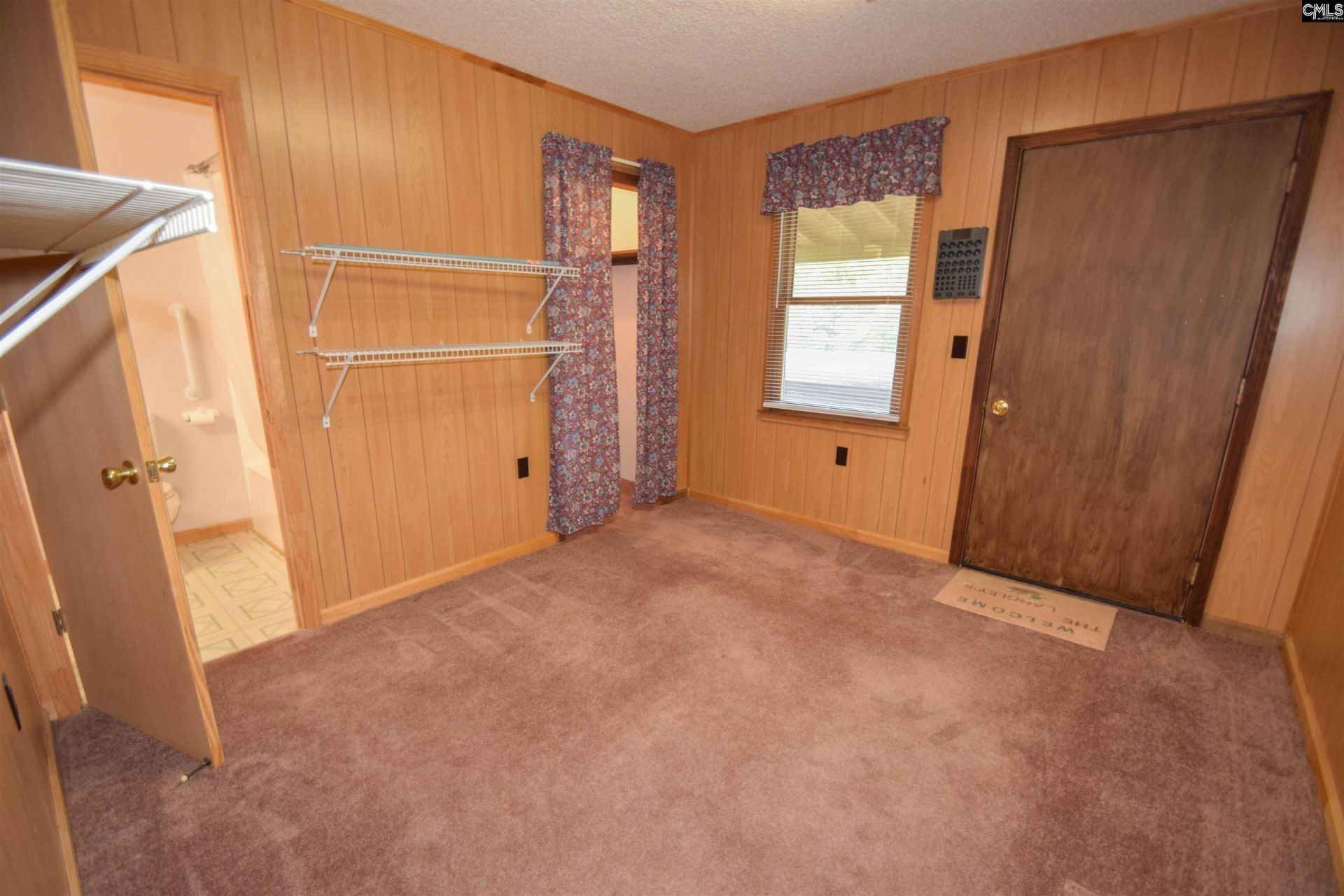 24 Langley Circle Photo 26