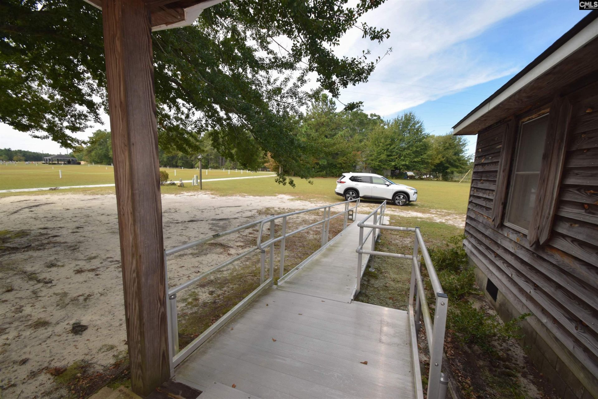 24 Langley Circle Photo 48