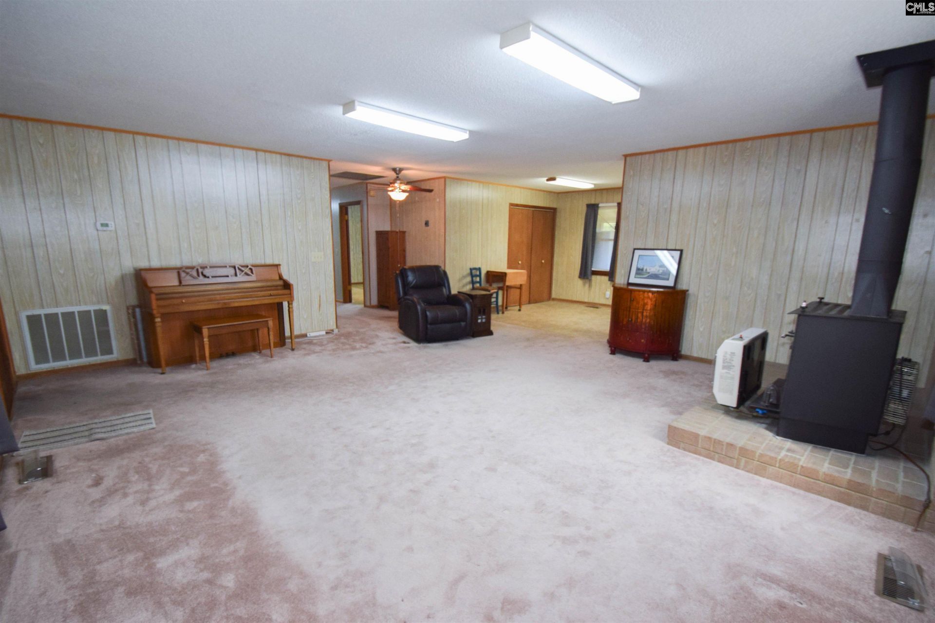 24 Langley Circle Photo 8