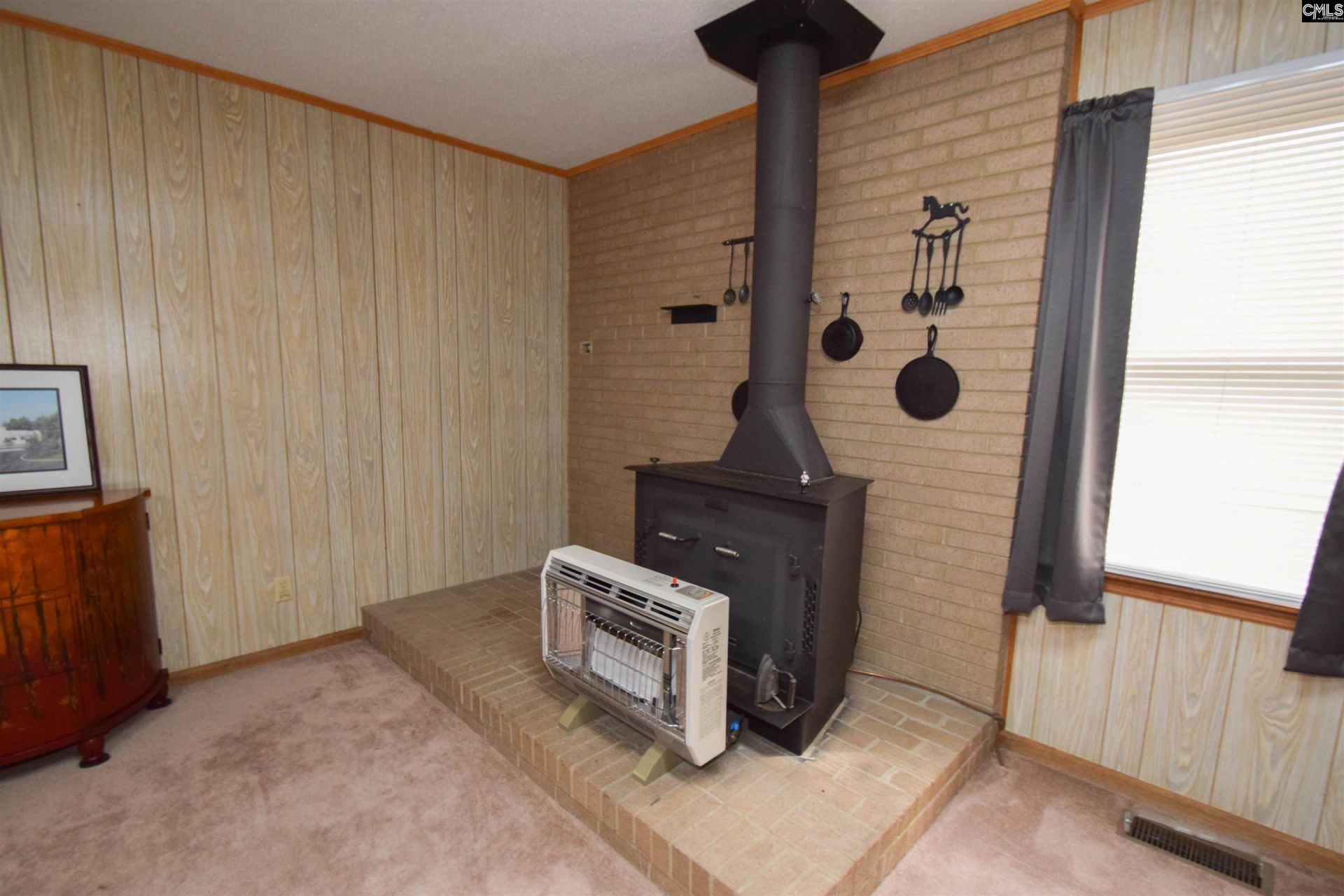 24 Langley Circle Photo 9