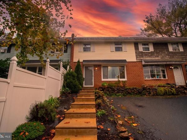 1092 FOX RUN, READING, PA 19606
