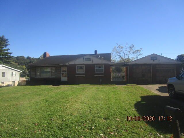 1236 Nelson Drive, Chillicothe, OH 45601 Main Photo