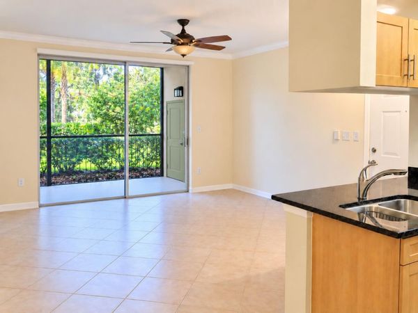 6386 EMERALD DUNES Drive, Unit 106, West Palm Beach, FL 33411