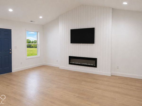 2510 Walker Place , Indianapolis, IN 46203