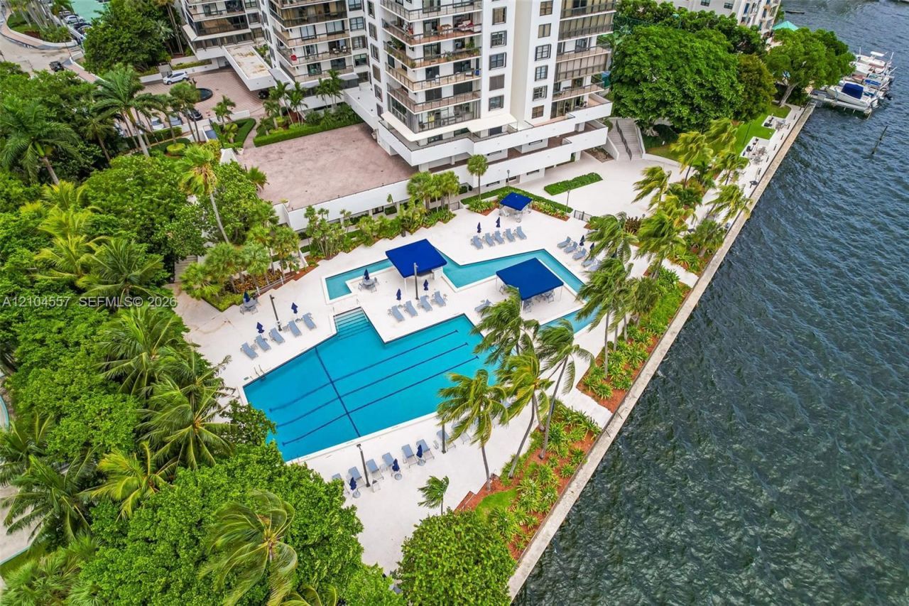 2333 Brickell Ave, Unit 1808, Miami, FL 33129 Photo