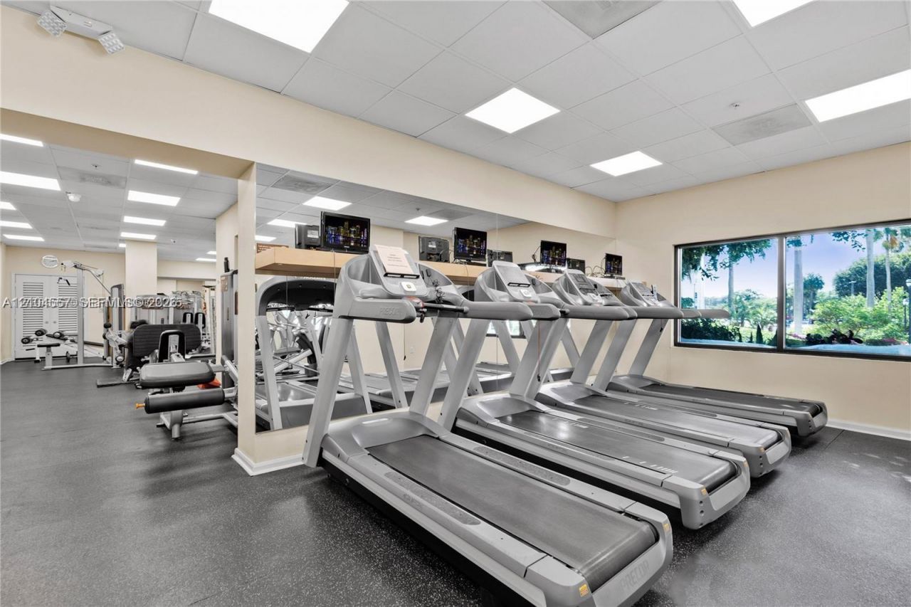 2333 Brickell Ave, Unit 1808, Miami, FL 33129 Photo