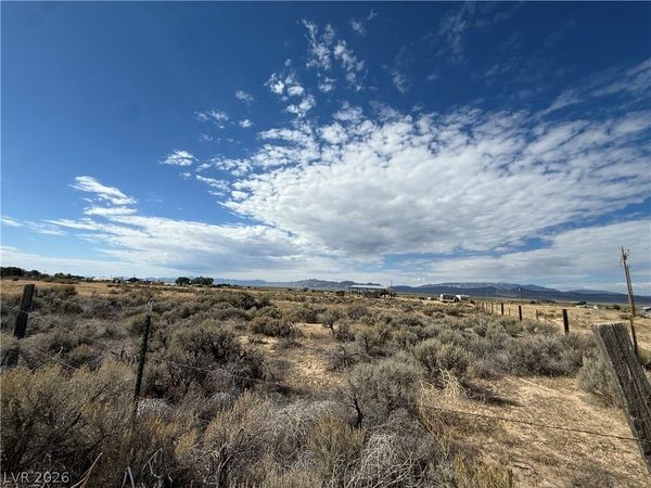 25 E 8th , Ely, NV 89317