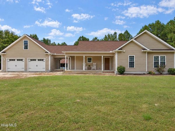 2483 Mcneill Hobbs Road , Bunnlevel, NC 28323