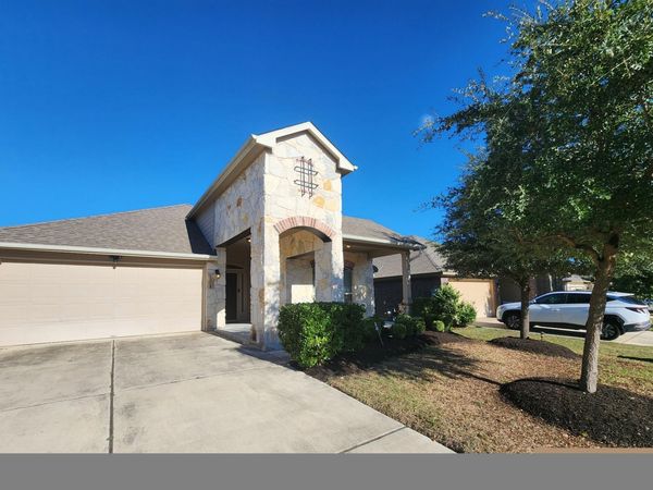 636 Carly Ann LN, Leander, TX 78641