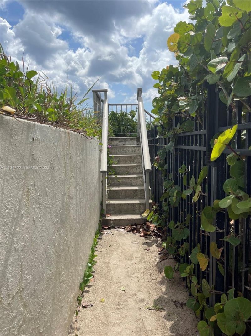 1507 S. Ocean Blvd , Unit #4, Boca Raton, FL 33432 Photo