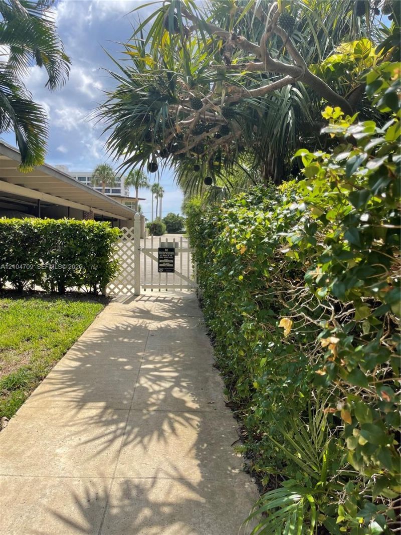 1507 S. Ocean Blvd , Unit #4, Boca Raton, FL 33432 Photo
