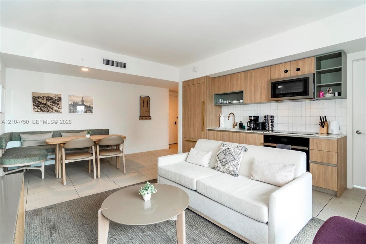 159 NE 6th St , Unit 2905, Miami, FL 33132 Photo