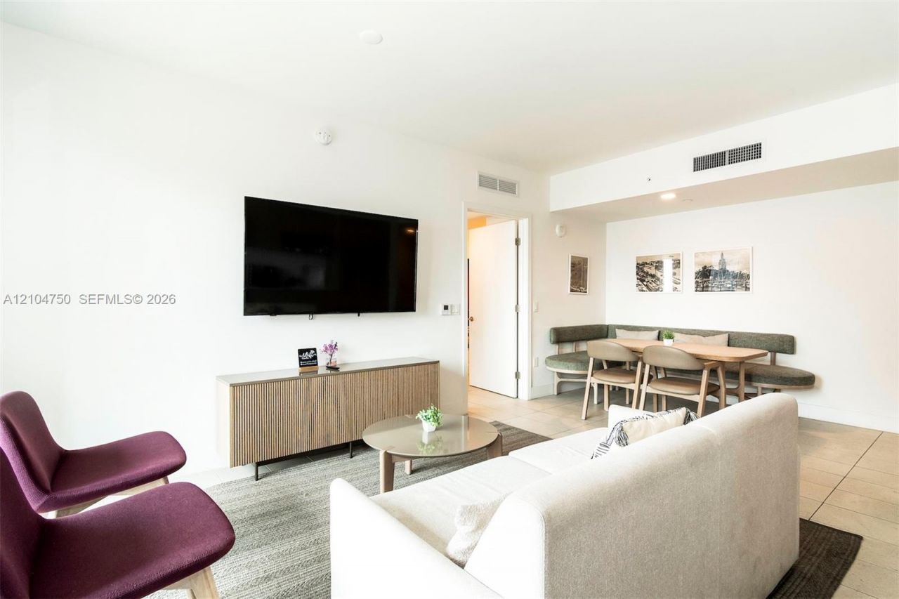 159 NE 6th St , Unit 2905, Miami, FL 33132 Photo