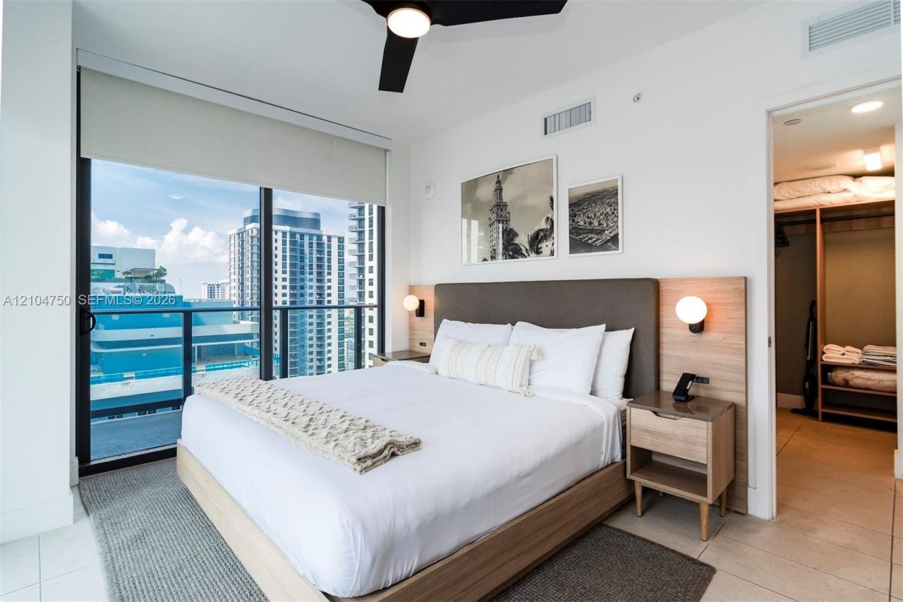 159 NE 6th St , Unit 2905, Miami, FL 33132 Photo