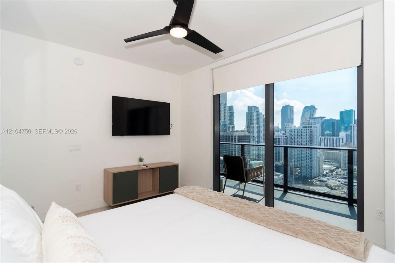 159 NE 6th St , Unit 2905, Miami, FL 33132 Photo