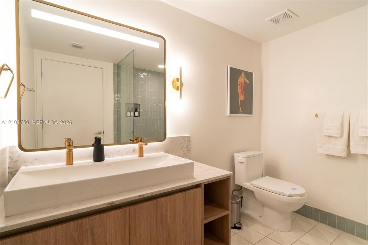 159 NE 6th St , Unit 2905, Miami, FL 33132 Photo