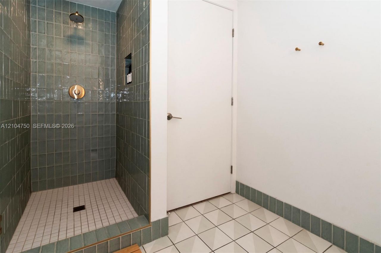 159 NE 6th St , Unit 2905, Miami, FL 33132 Photo
