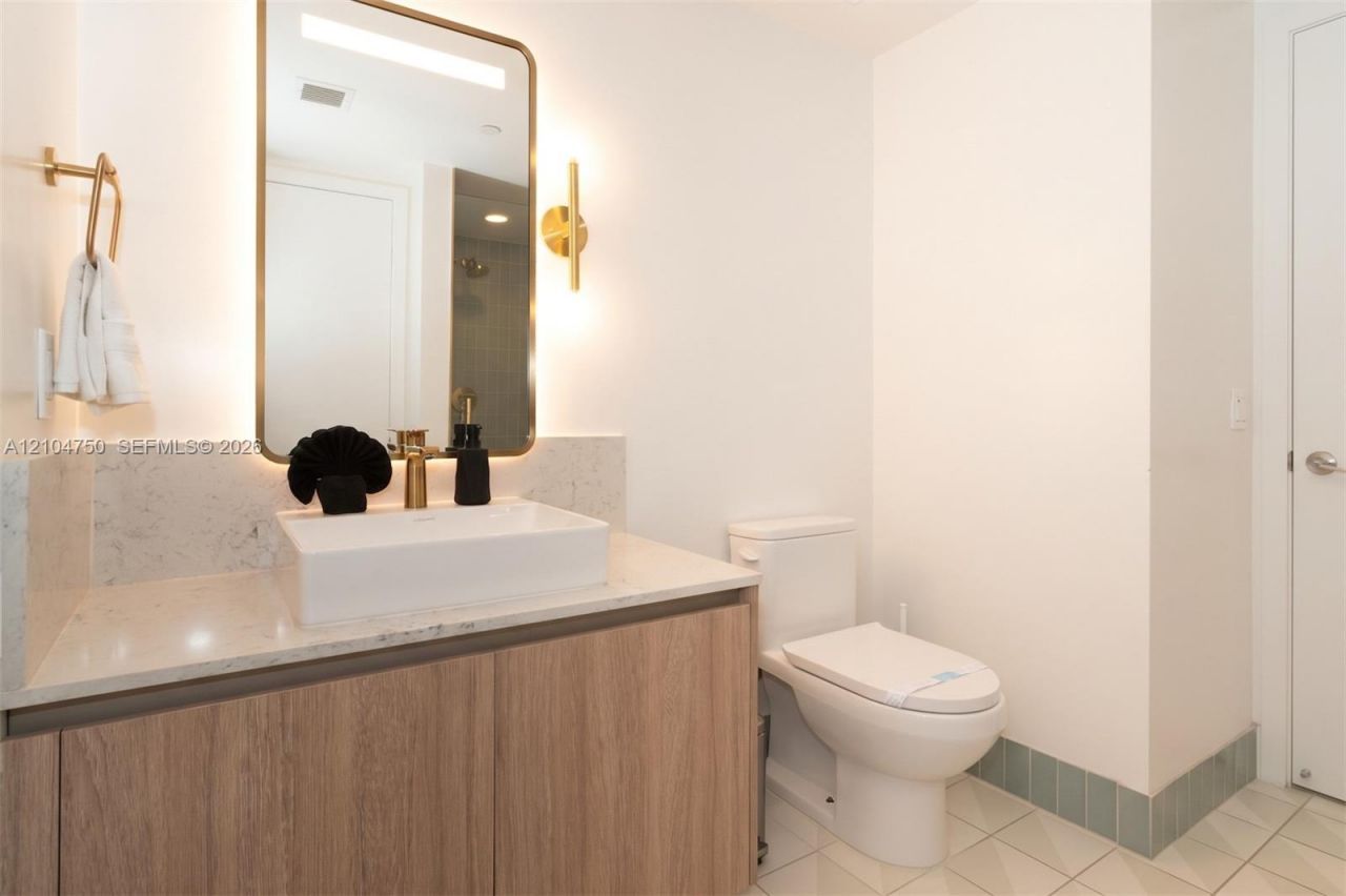 159 NE 6th St , Unit 2905, Miami, FL 33132 Photo