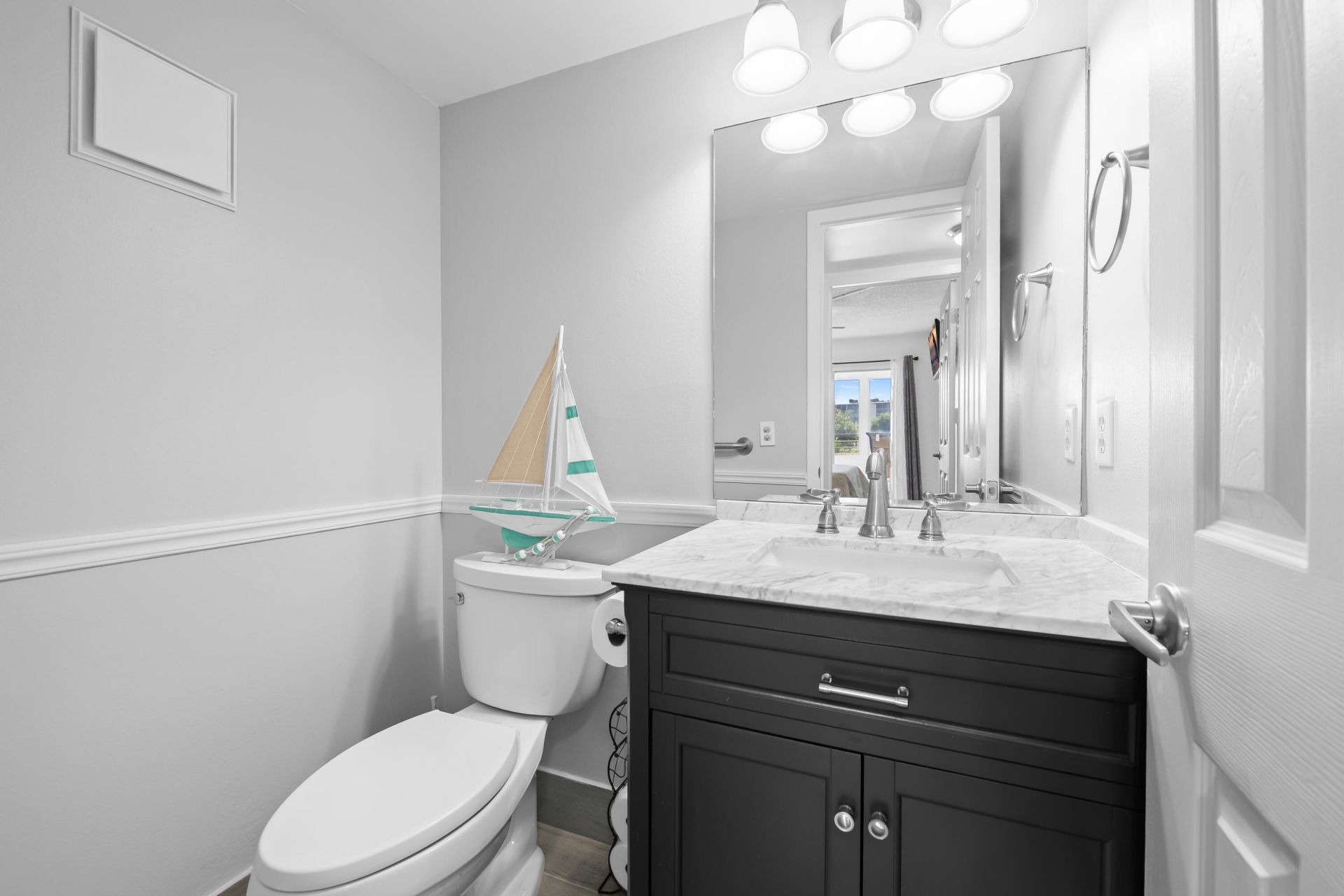 2025 Guildford B, Boca Raton, FL 33434 Photo