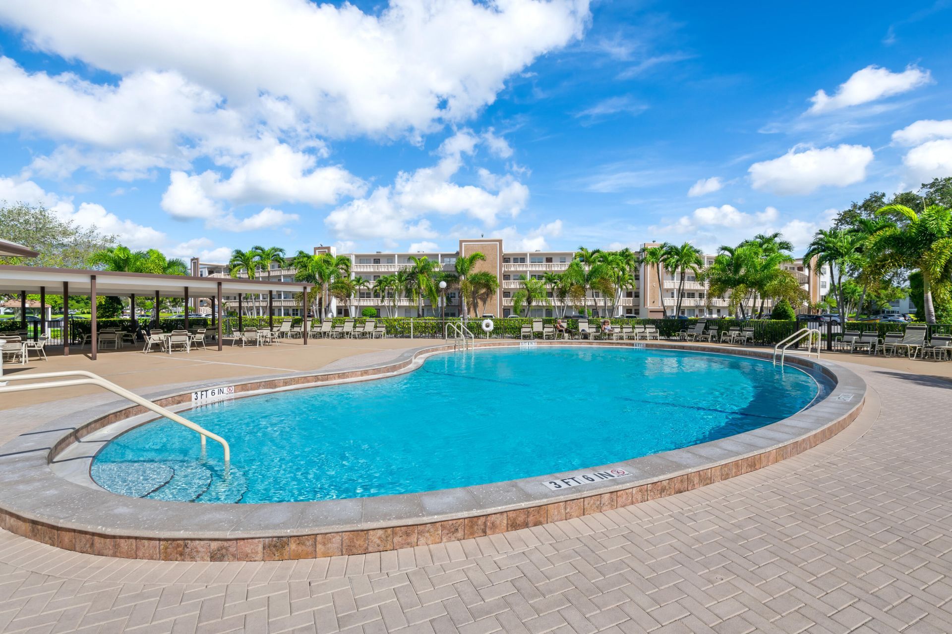 2025 Guildford B, Boca Raton, FL 33434 Photo
