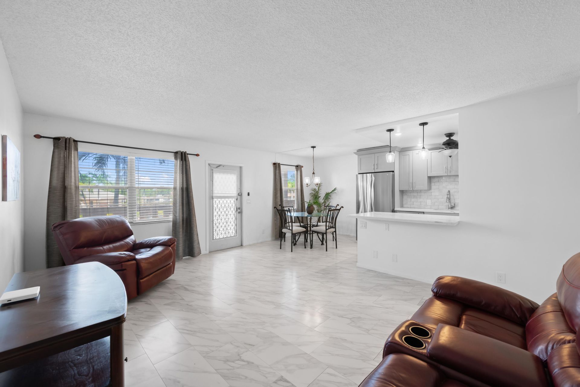 2025 Guildford B, Boca Raton, FL 33434 Photo