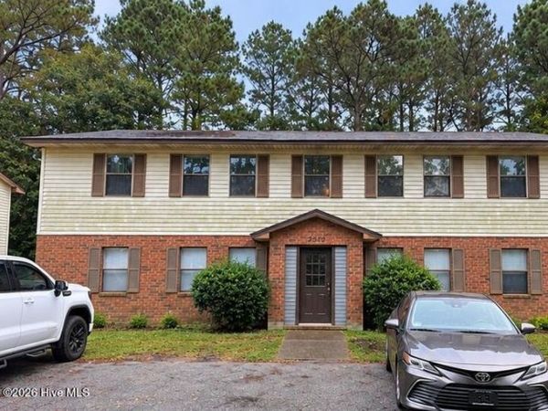 2510 Commerce Road , Jacksonville, NC 28546