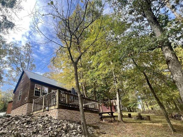 20 Mark Drive , Goreville, IL 62939