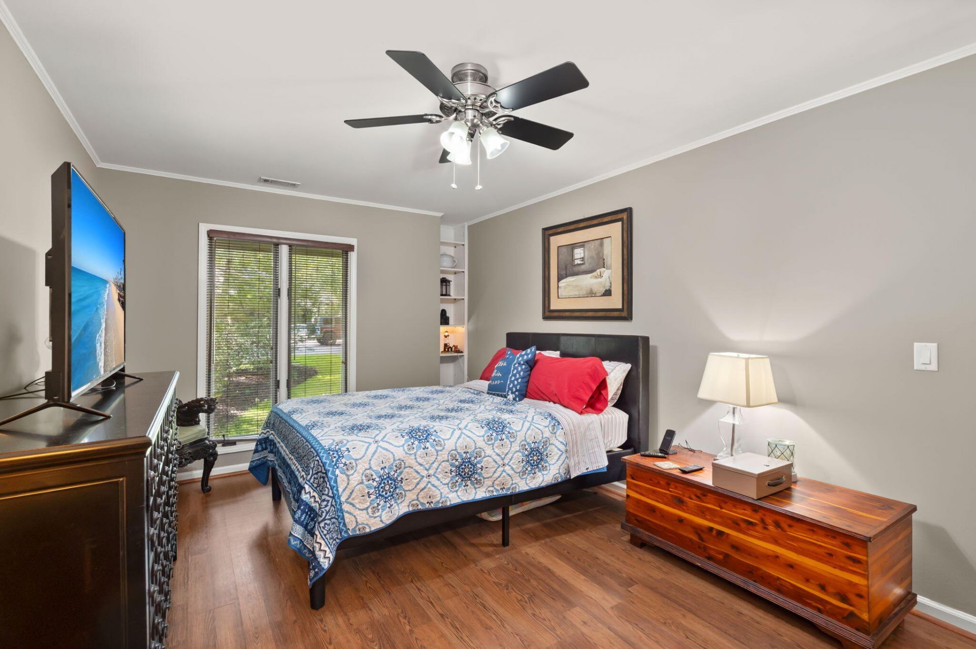 102 Dawnshire Court Photo 29