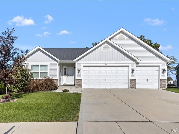 415 Knothole Lane, Wentzville, MO 63385