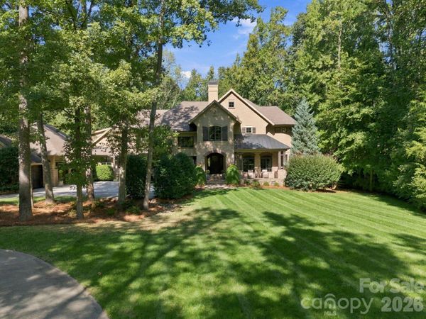 115 Saddle Creek Court , Davidson, NC 28036