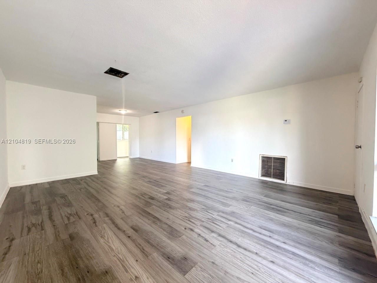 8590 NW 25th Ct, Sunrise, FL 33322 Photo